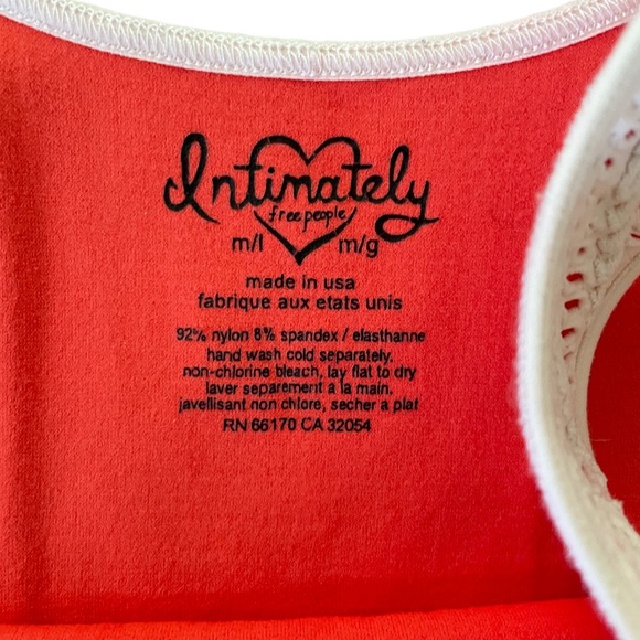 Free People - Picture 2 of 4